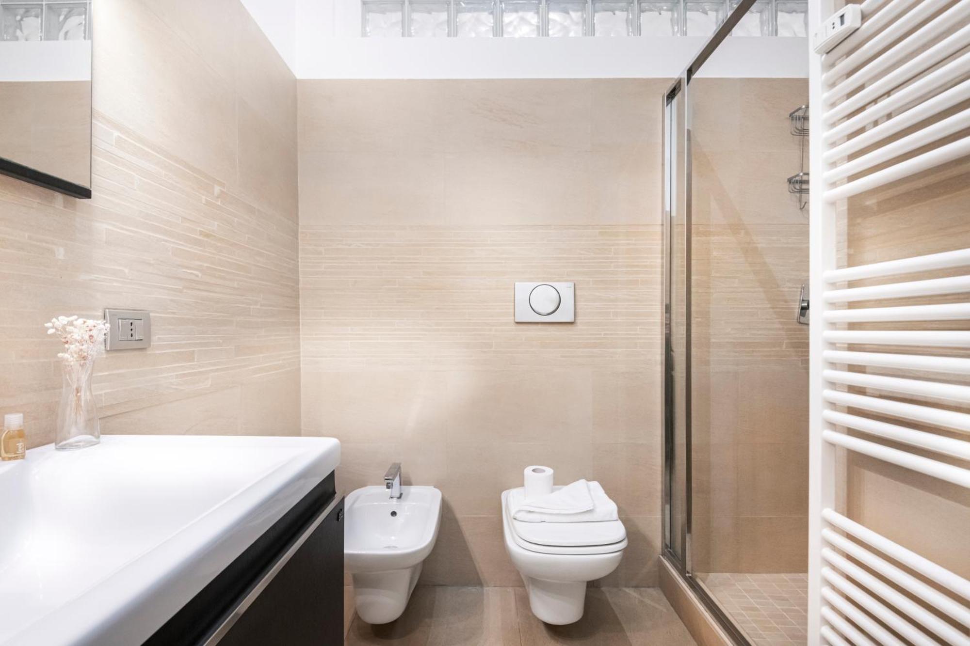 Easylife - Magnificent Splendid Apt Sant'Ambrogio ميلان المظهر الخارجي الصورة