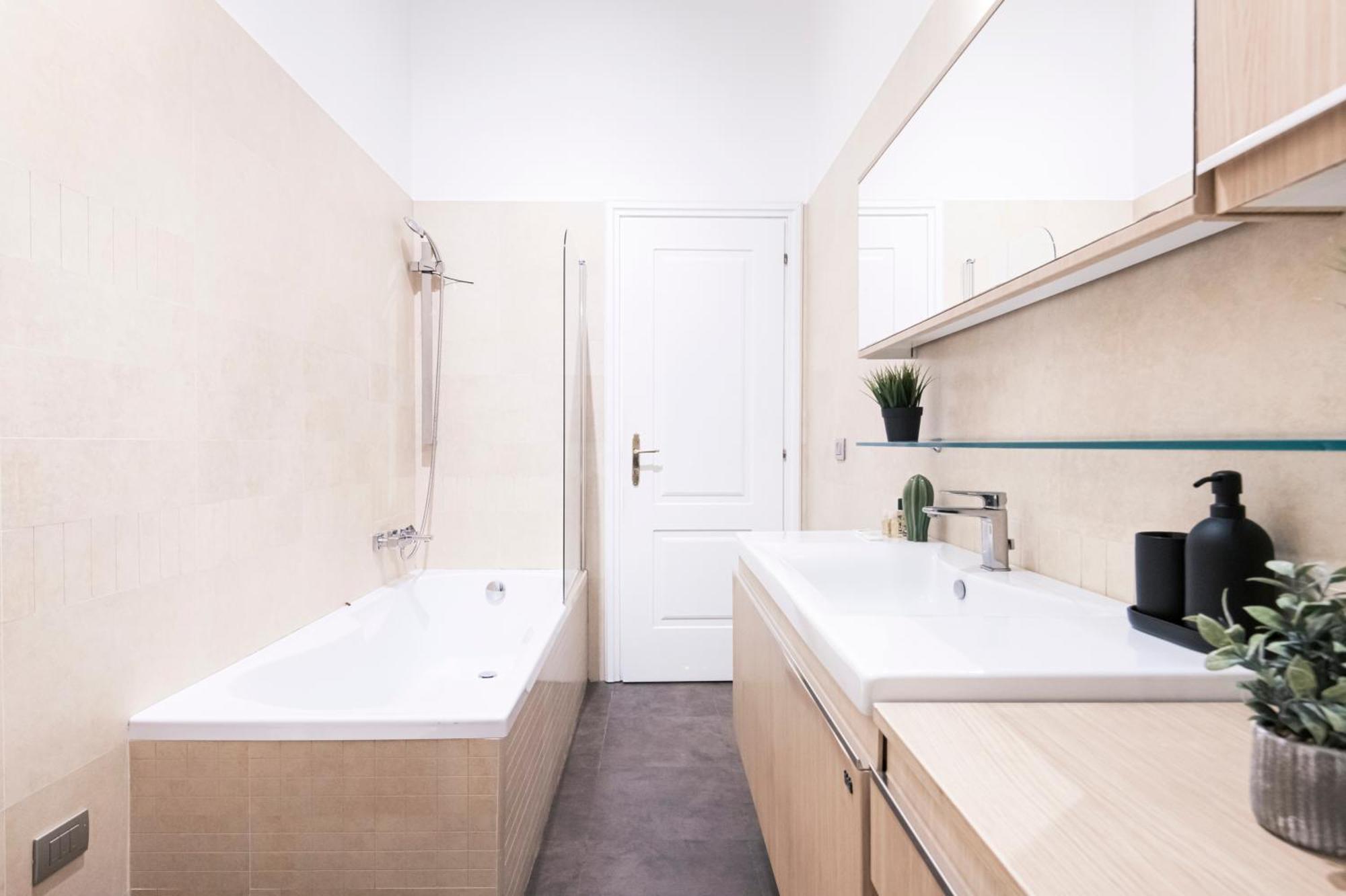 Easylife - Magnificent Splendid Apt Sant'Ambrogio ميلان المظهر الخارجي الصورة