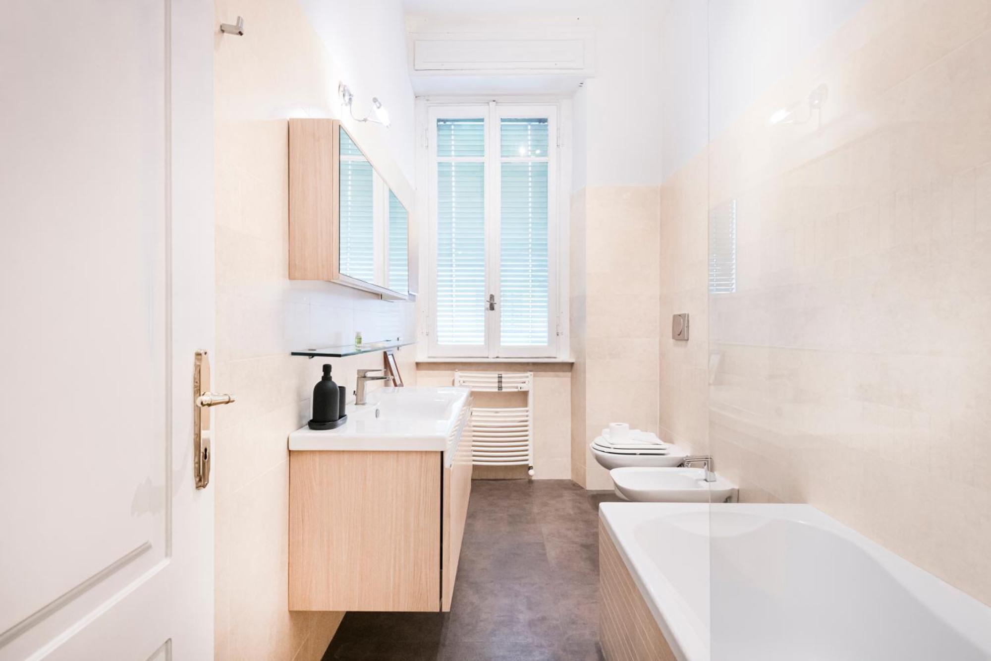 Easylife - Magnificent Splendid Apt Sant'Ambrogio ميلان المظهر الخارجي الصورة